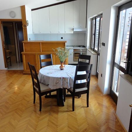Apartman Lucijan Marusici  Exterior photo