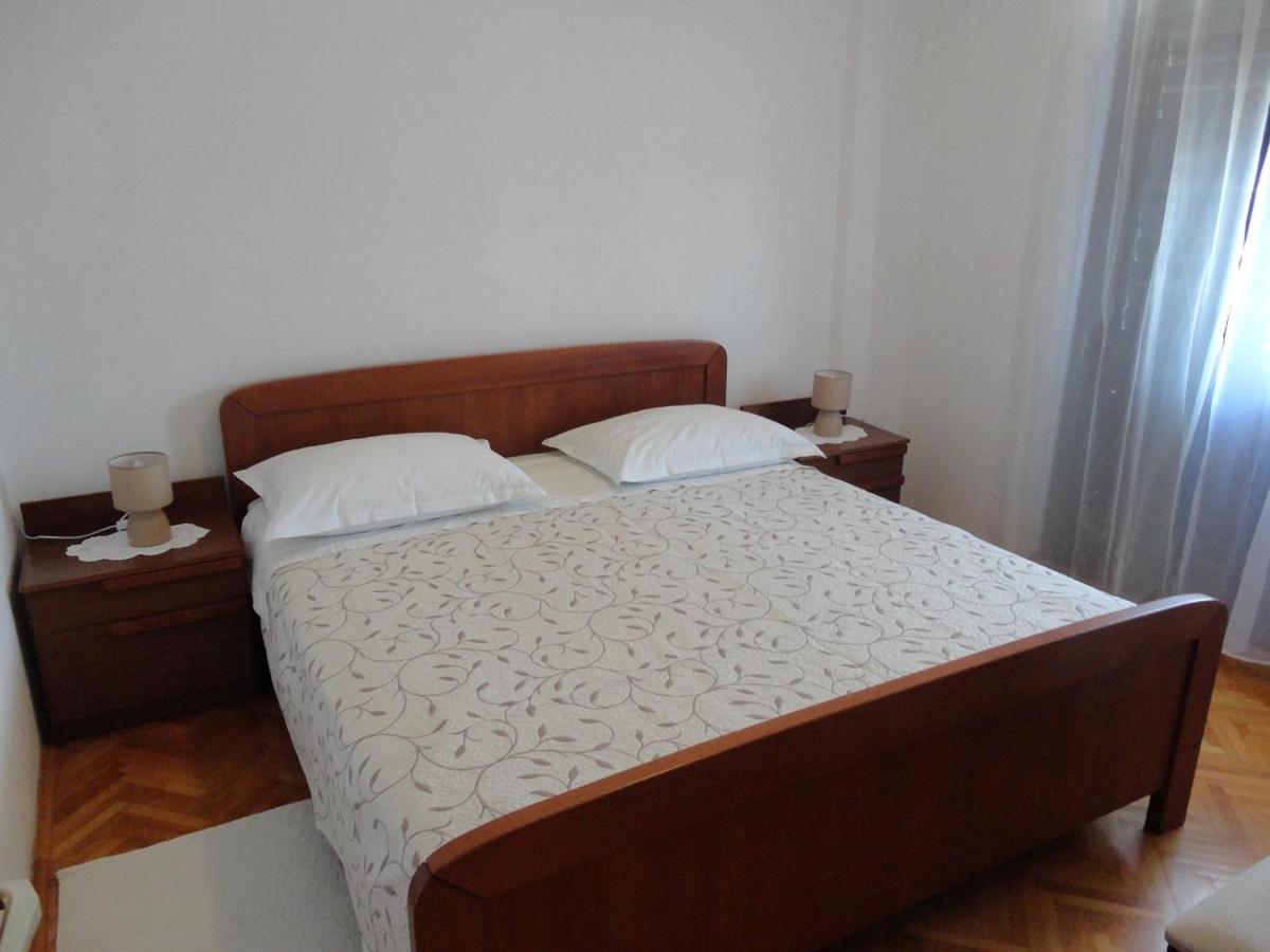 Apartman Lucijan Marusici  Exterior photo