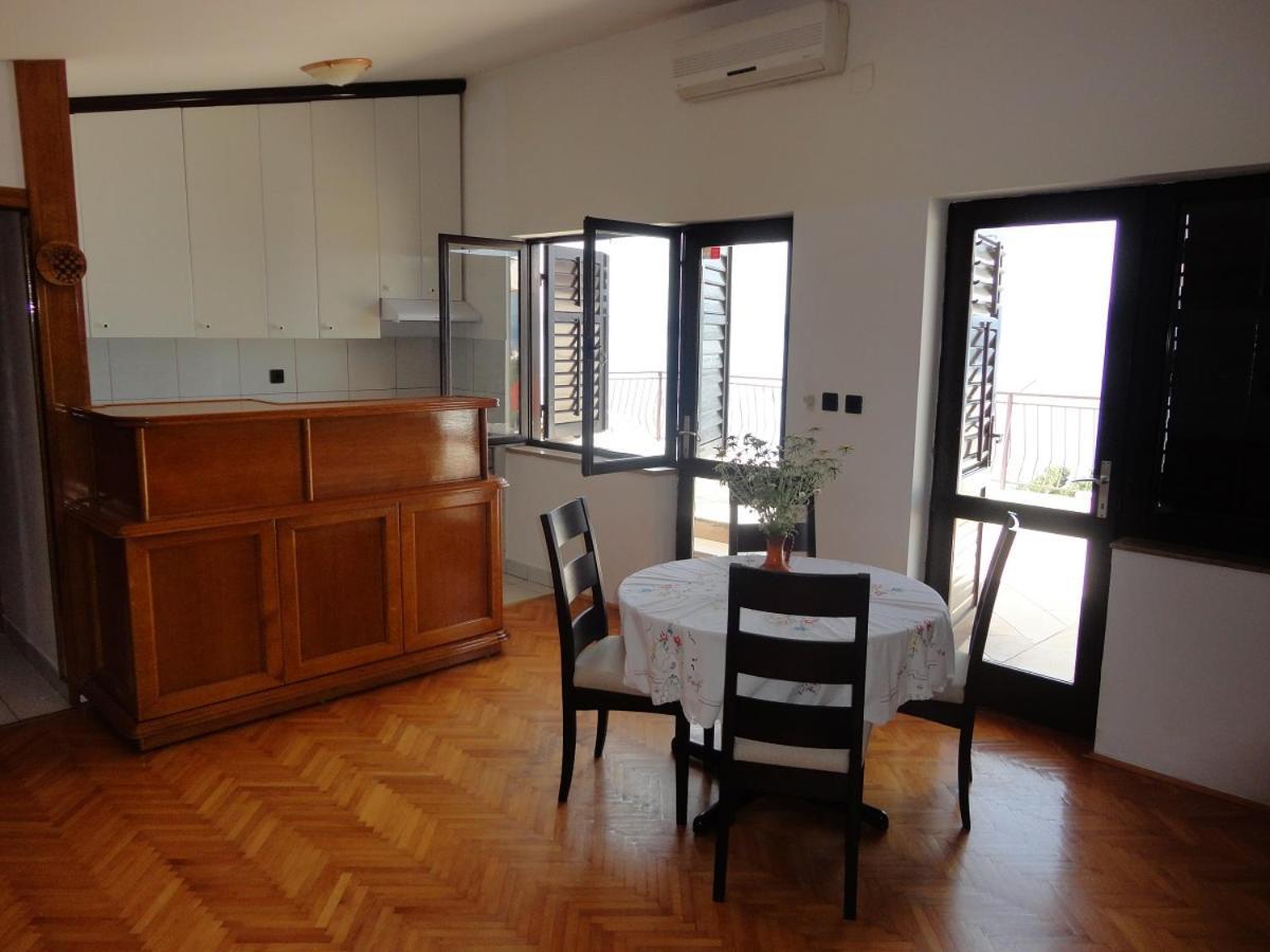 Apartman Lucijan Marusici  Exterior photo